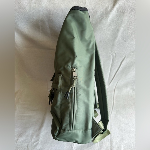 BEARPAW Flap Backpack New Olive Green - Picture 10 of 10